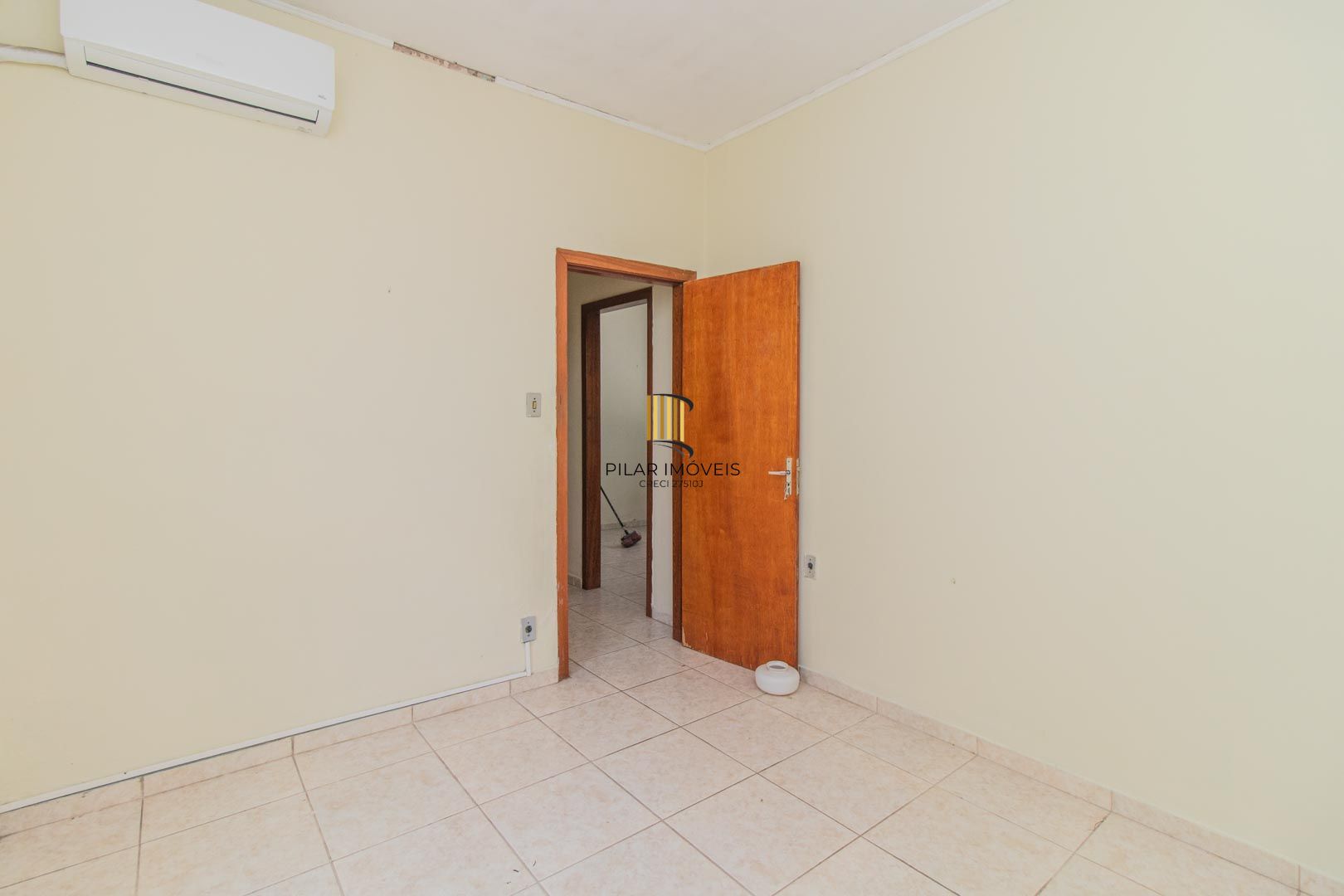 Casa 3 dormitórios Bairro Teresópolis