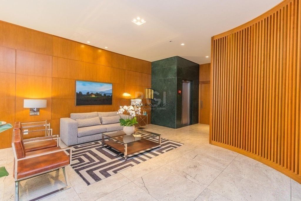 Cobertura para Venda - 626m², 6 dormitórios, sendo 6 suites, 7 vagas - Rio Branco
