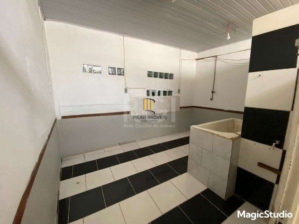 Casa 2 dormitórios no bairro Partenon