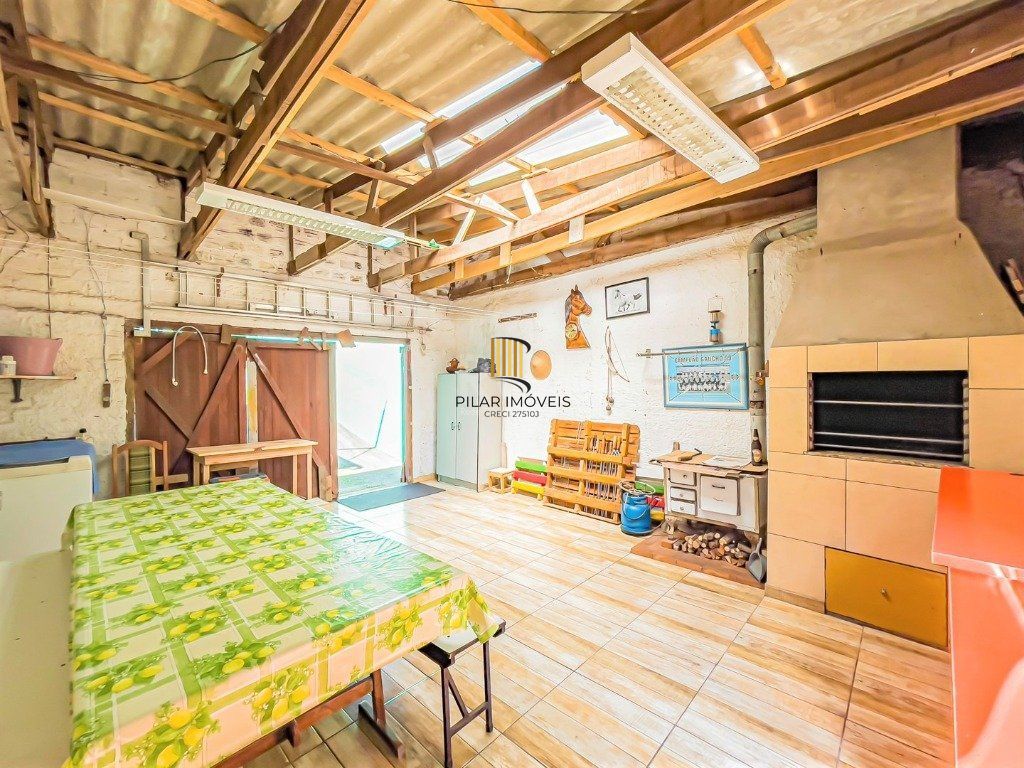 Casa para Venda - 272.24m², 3 dormitórios, sendo 1 suites, 4 vagas - Vila Jardim