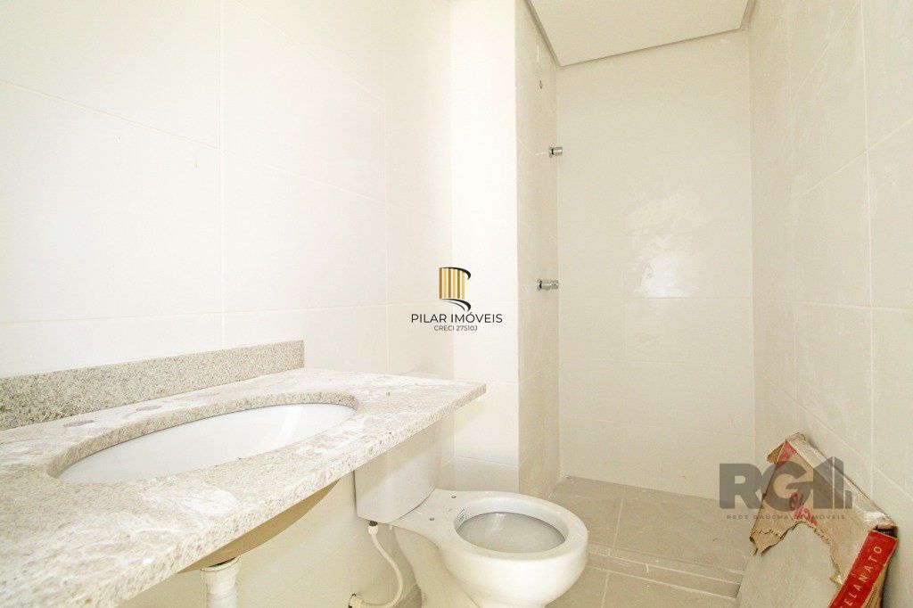 Apartamento 3 dorms à venda Rua Roque Calage, Passo da Areia - Porto Alegre
