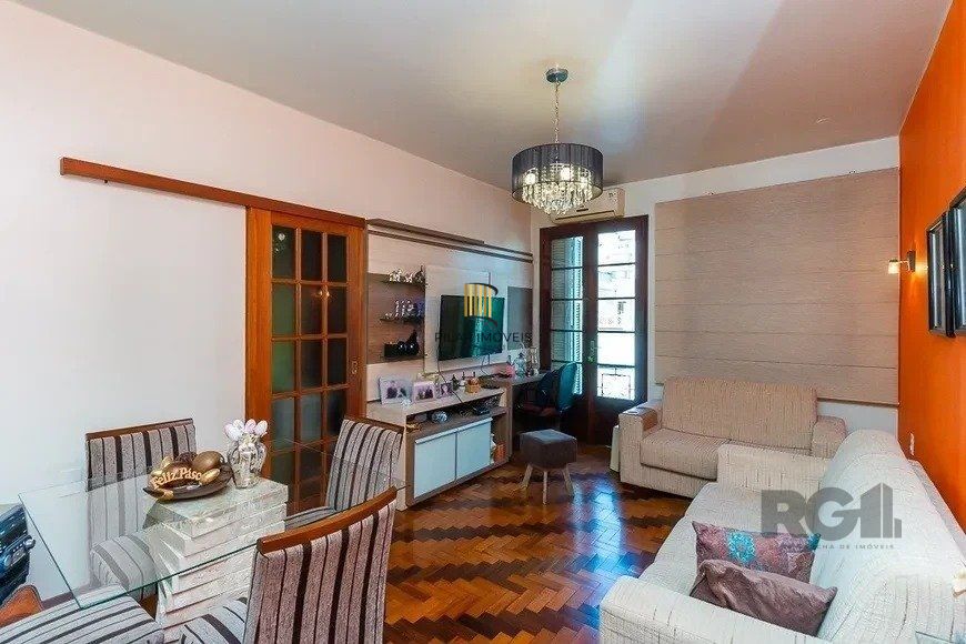 Apartamento 74m², 2 dormitórios no bairro São João