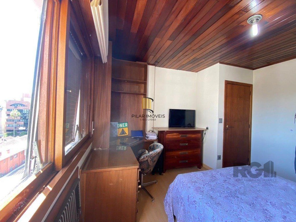Cobertura Duplex para Venda - 269,97², 3 dorm, 1 suite, 2 vagas - Menino Deus