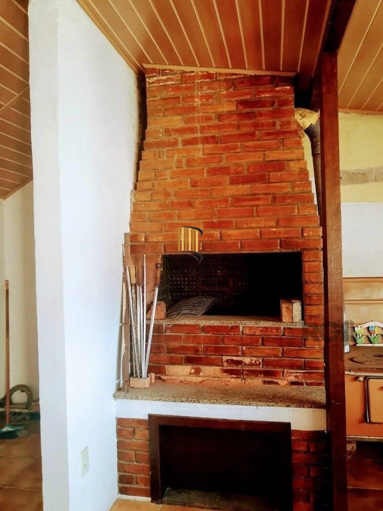 Casa com 3 dormitórios no bairro Tristeza