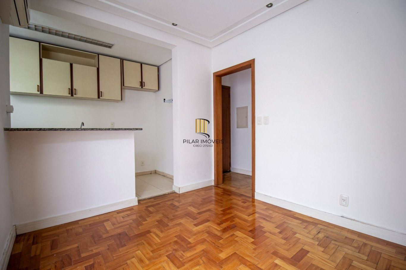 Apartamento de 1 quarto e 45m² à venda em Bom Fim, Porto Alegre.