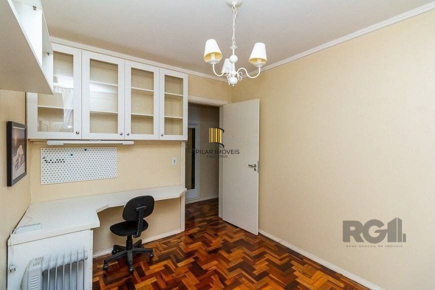 Apartamento 82m² - 2 dormitórios, 1 vaga no bairro Menino Deus
