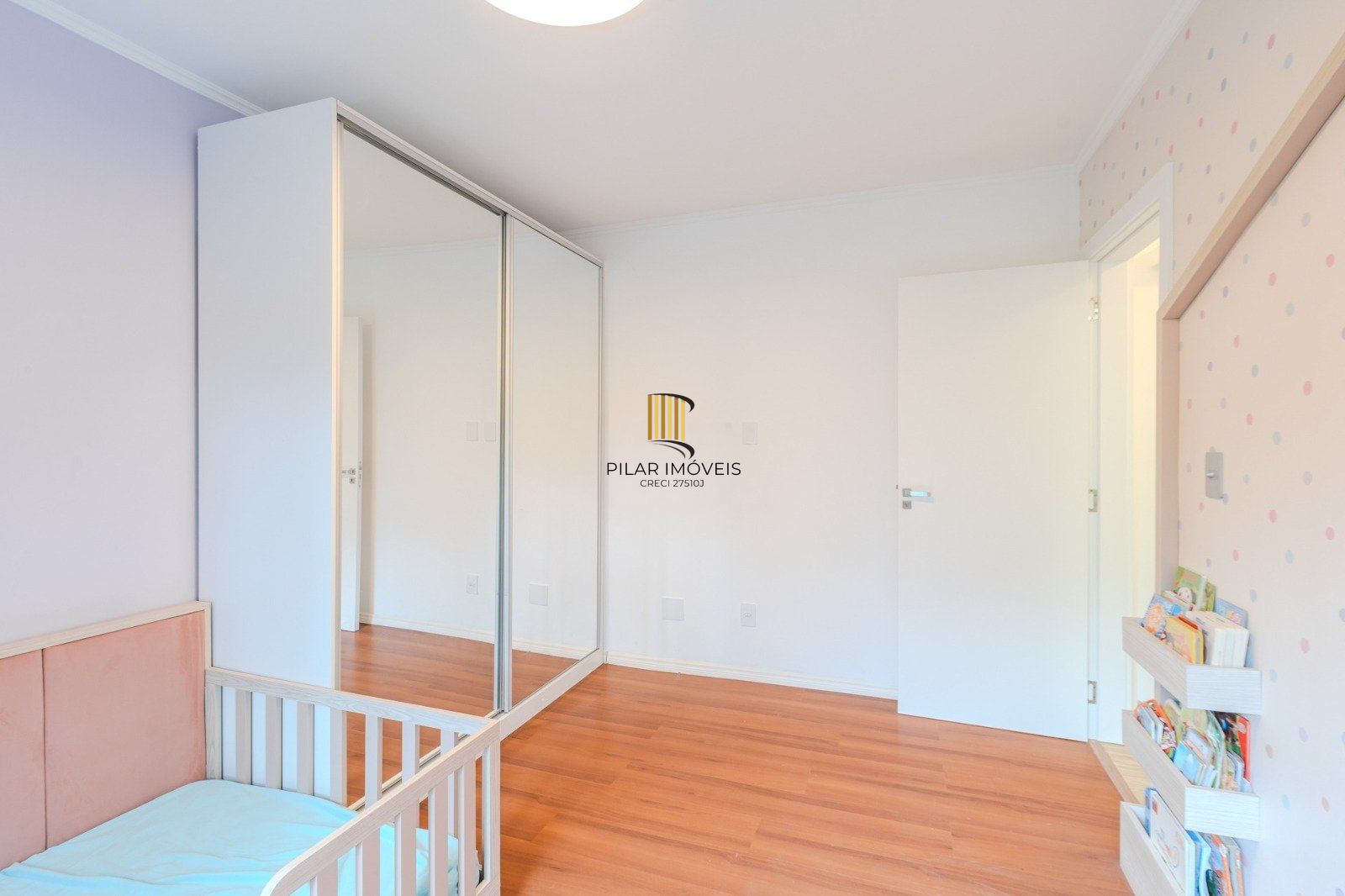 Apartamento de 3 dormitórios á venda no Bairro Cristal, Porto Alegre