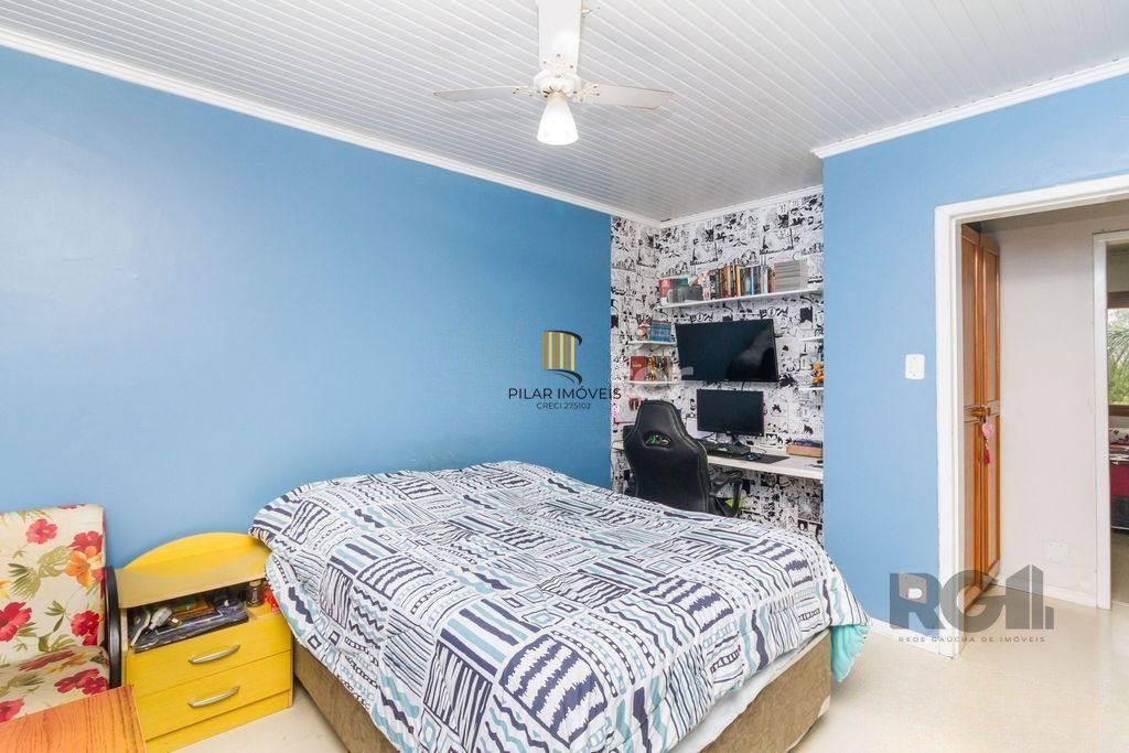Casa 4 dormitórios no bairro Espírito Santo