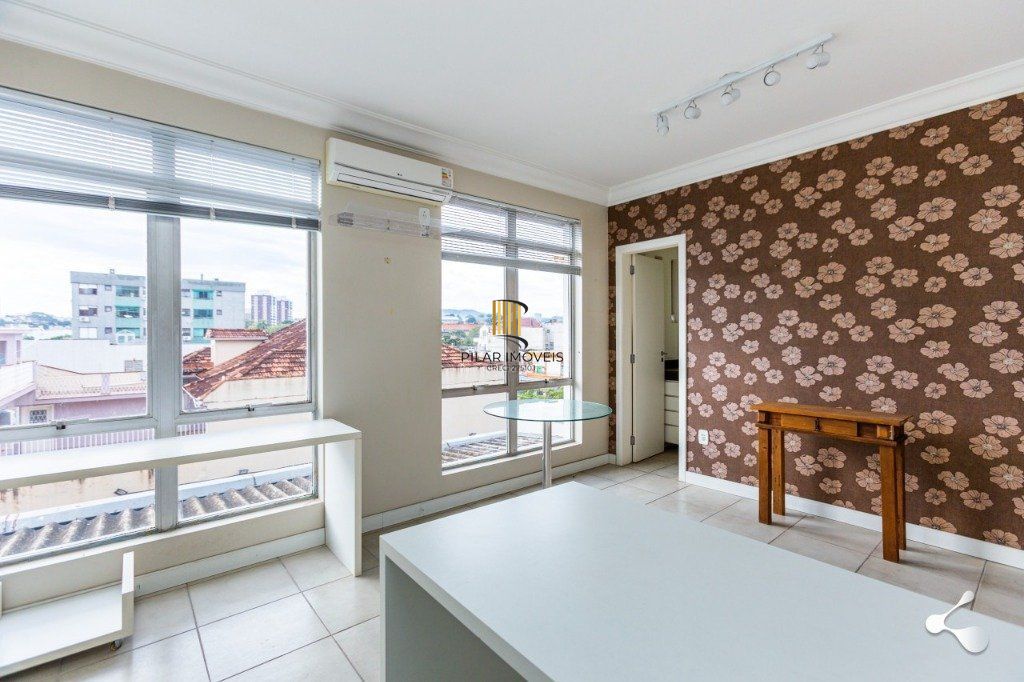Conjunto/Sala para Venda - 21.72m², 0 dormitórios, Petrópolis