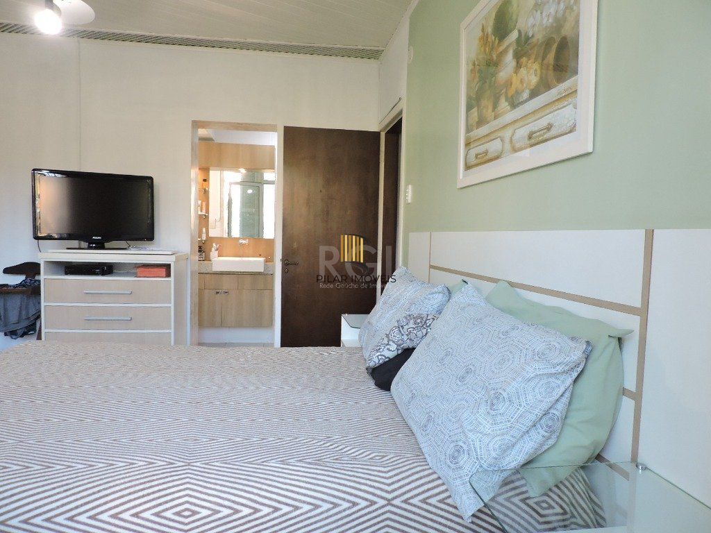 Apartamento para Venda - 111m², 3 dormitórios, sendo 1 suites, 1 vaga - Petrópolis