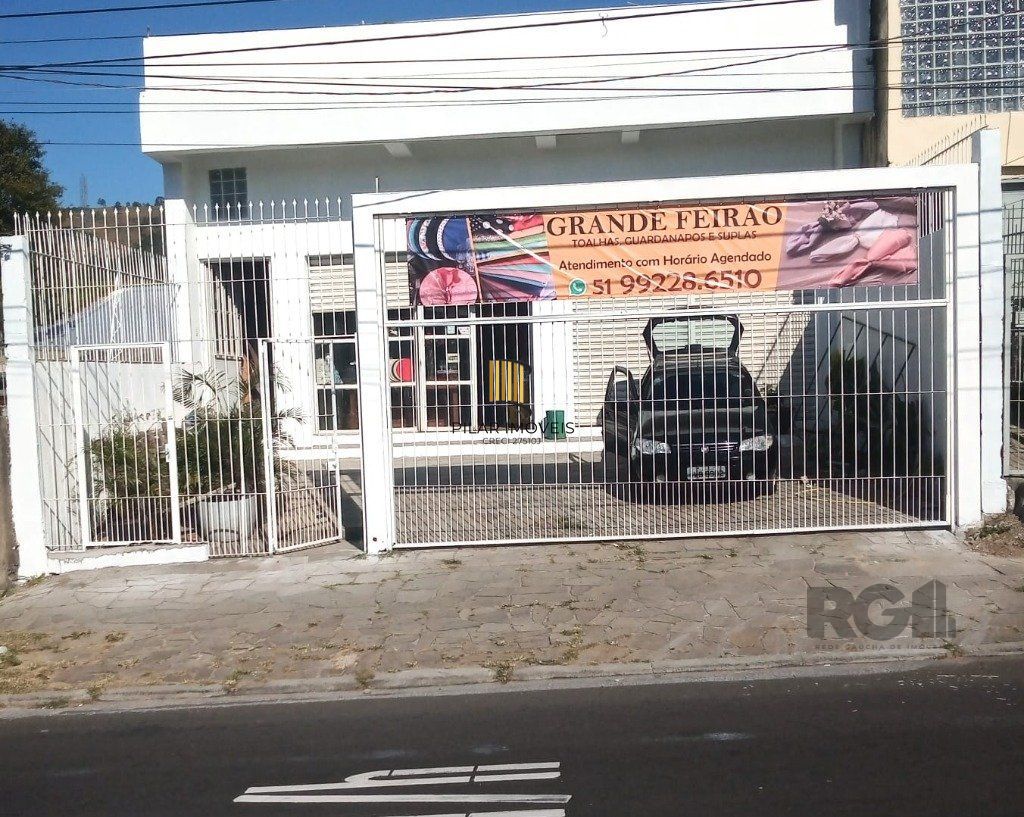 Loja para Venda - 60m², 0 dormitórios, 3 vagas - Petrópolis