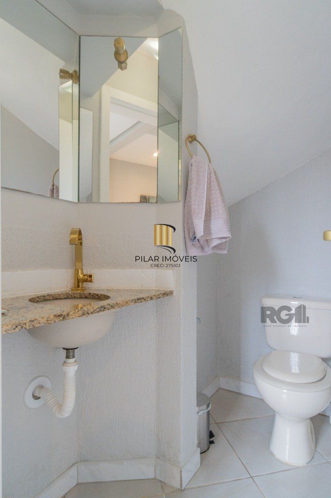 Casa em condomínio de 127m² no bairro Teresópolis
