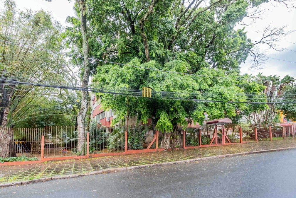 Apartamento 2 dorms à venda Avenida Clemenciano Barnasque, Teresópolis - Porto Alegre