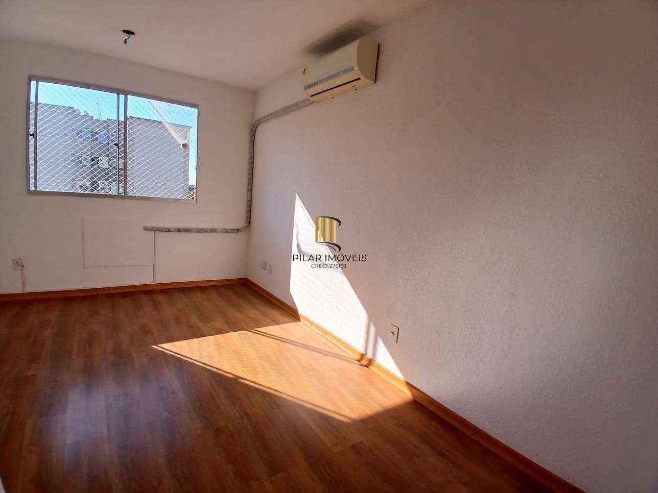 Apartamento 2 dormitórios I 1 vaga de garagem I Bairro Cavalhada