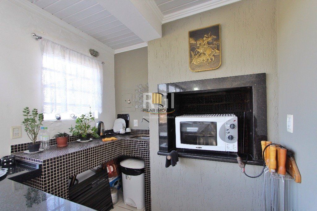 Cobertura para Venda - 177.81m², 3 dormitórios, sendo 1 suites, 1 vaga - Teresópolis
