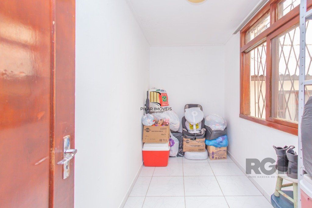 Apartamento 2 dormitórios e 2 banheiros no bairro Santa Cecília