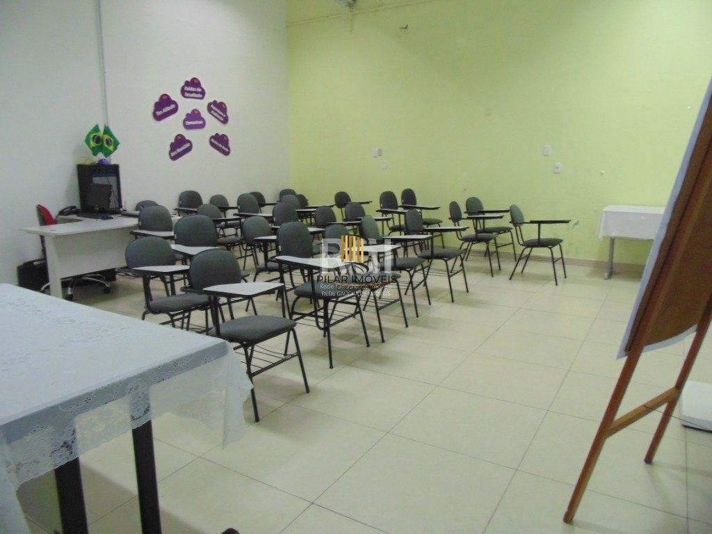 Predio para Venda - 2000m², 0 dormitórios, Teresópolis