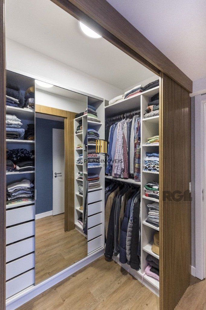 Apartamento 3 dorms com 02 vagas de garagem.