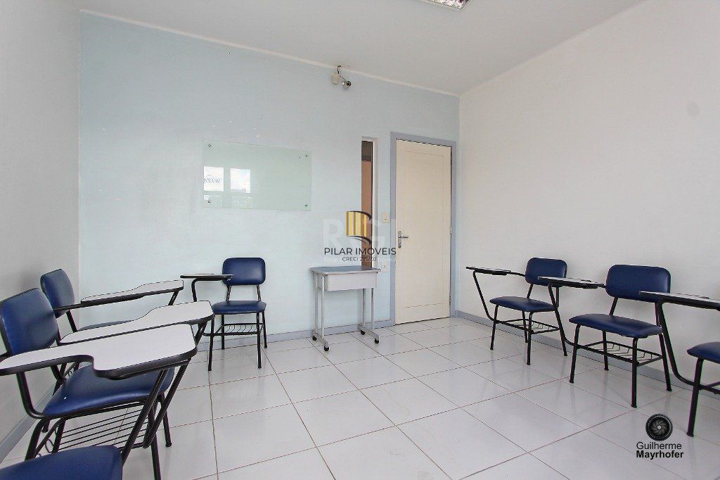 Predio para Venda - 502m², 0 dormitórios, Teresópolis