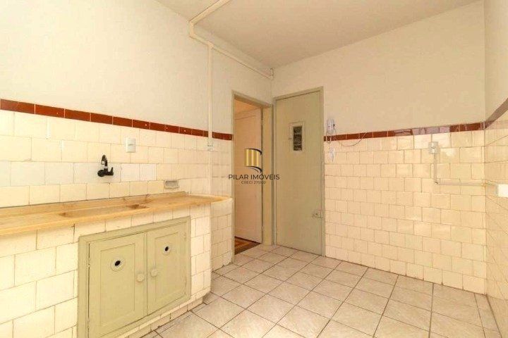 Apartamento com 2 quartos e 68.57m² - Rua General Caldwell - Menino Deus, Porto Alegre