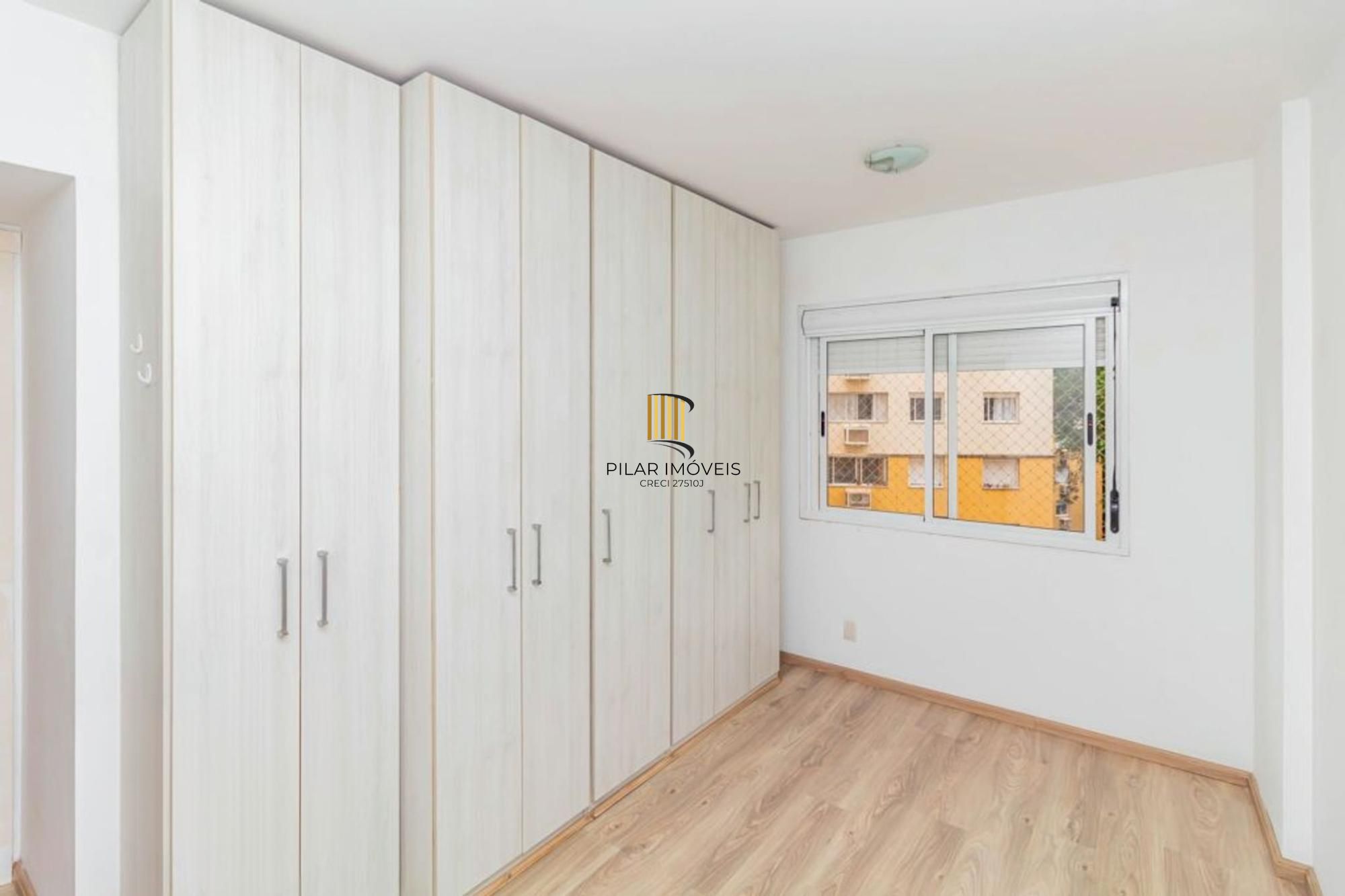 Apartamento de 3 dormitórios à venda no Bairro Santo Antônio - Porto Alegre