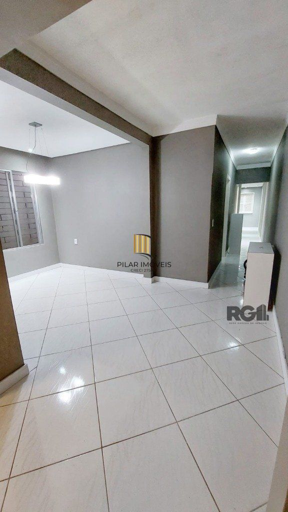 Casa 3 dormitórios no bairro Azenha