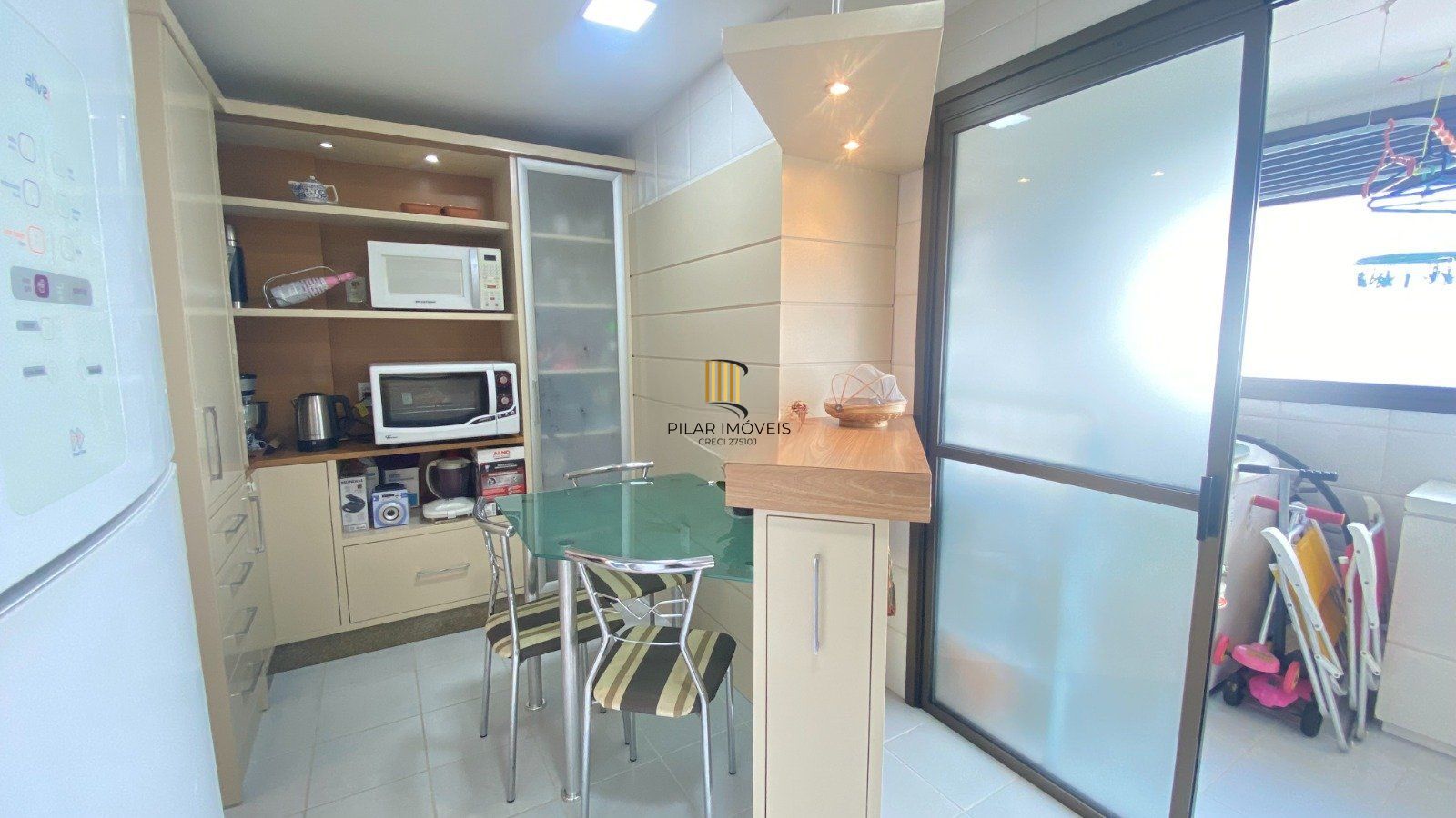Apartamento com 3 quartos, 2 vagas e 100.7m² - Rua Botafogo - Menino Deus, Porto Alegre