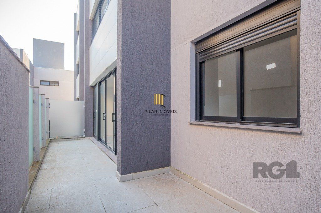Apartamento Garden de 136,66m² com 3 dormitórios e 2 vagas no bairro Nonoai!