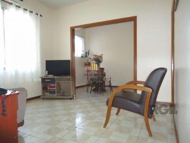 Casa 3 dormitórios no bairro Partenon