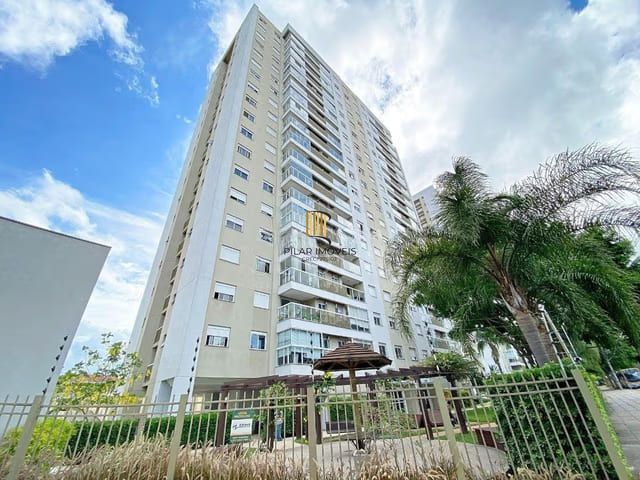 Apartamento de 2 dormitórios à venda em São Geraldo, Porto Alegre.