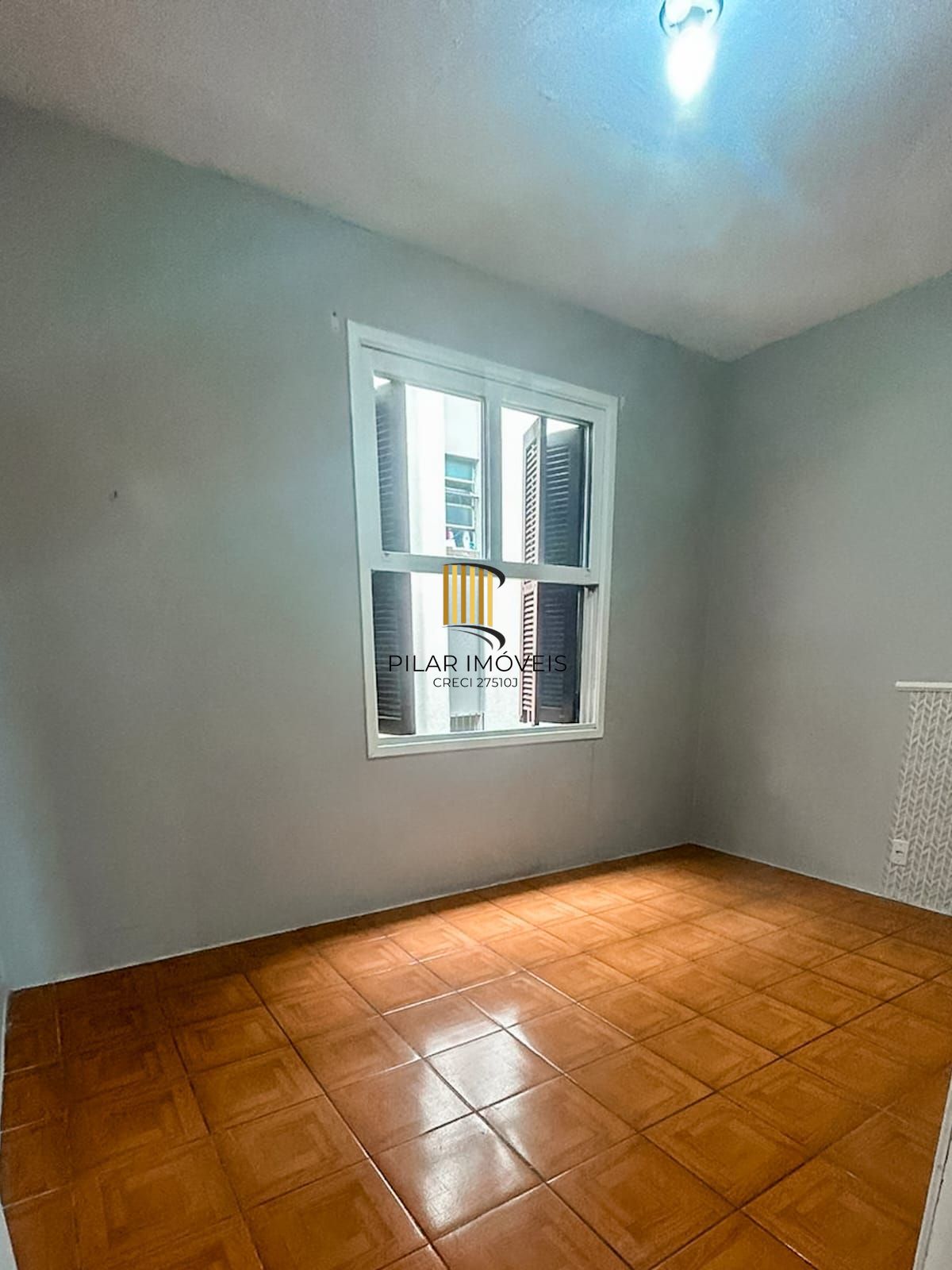 Apartamento 2 dorms bem localizado no bairro Santa Rosa de Lima