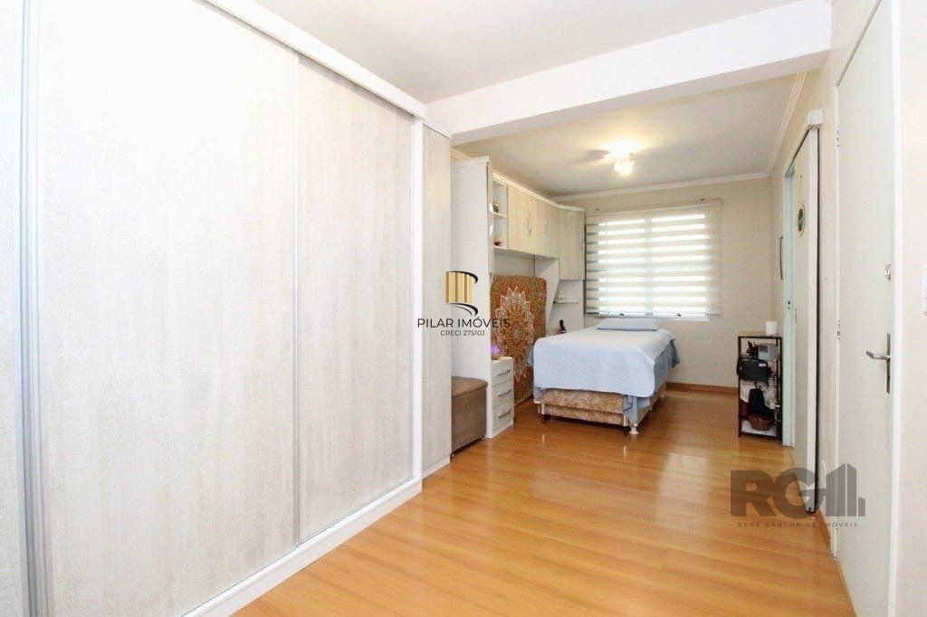 Excelente cobertura de 134m² com 3 dormitórios e 2 vagas.