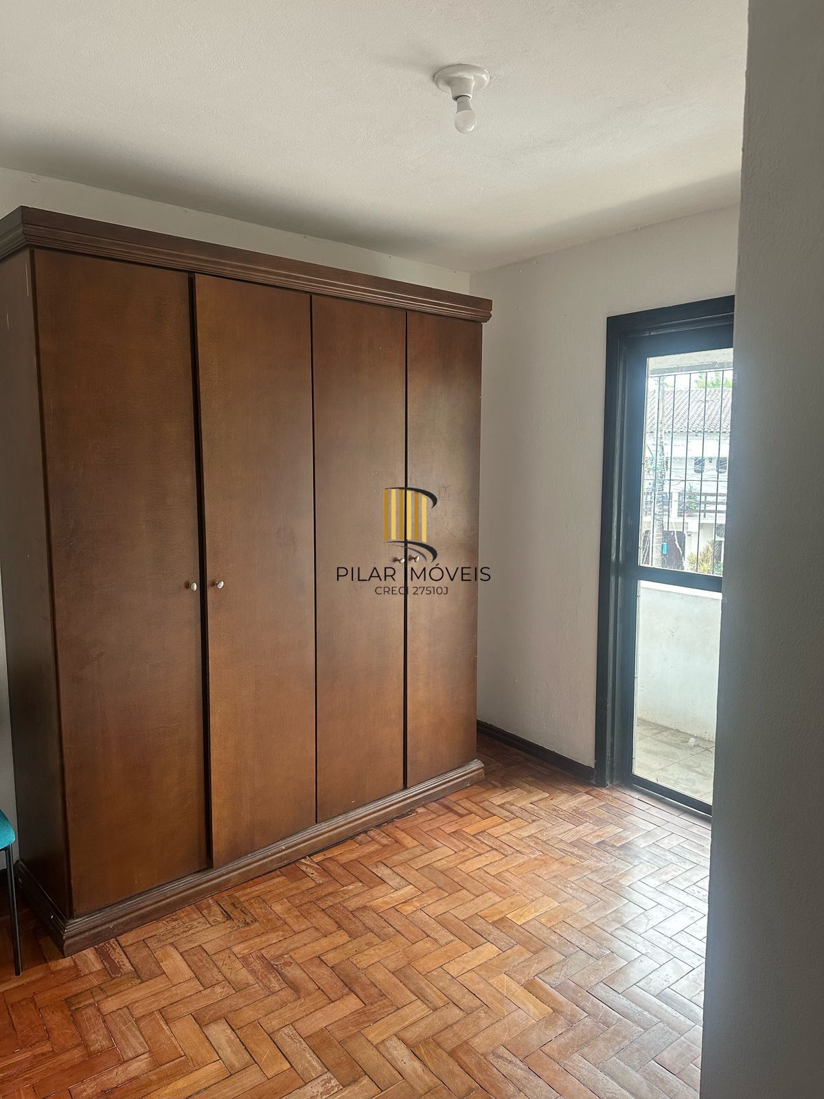 Casa 4 dorms à venda Rua Doutor Ney Cabral, Nonoai - Porto Alegre