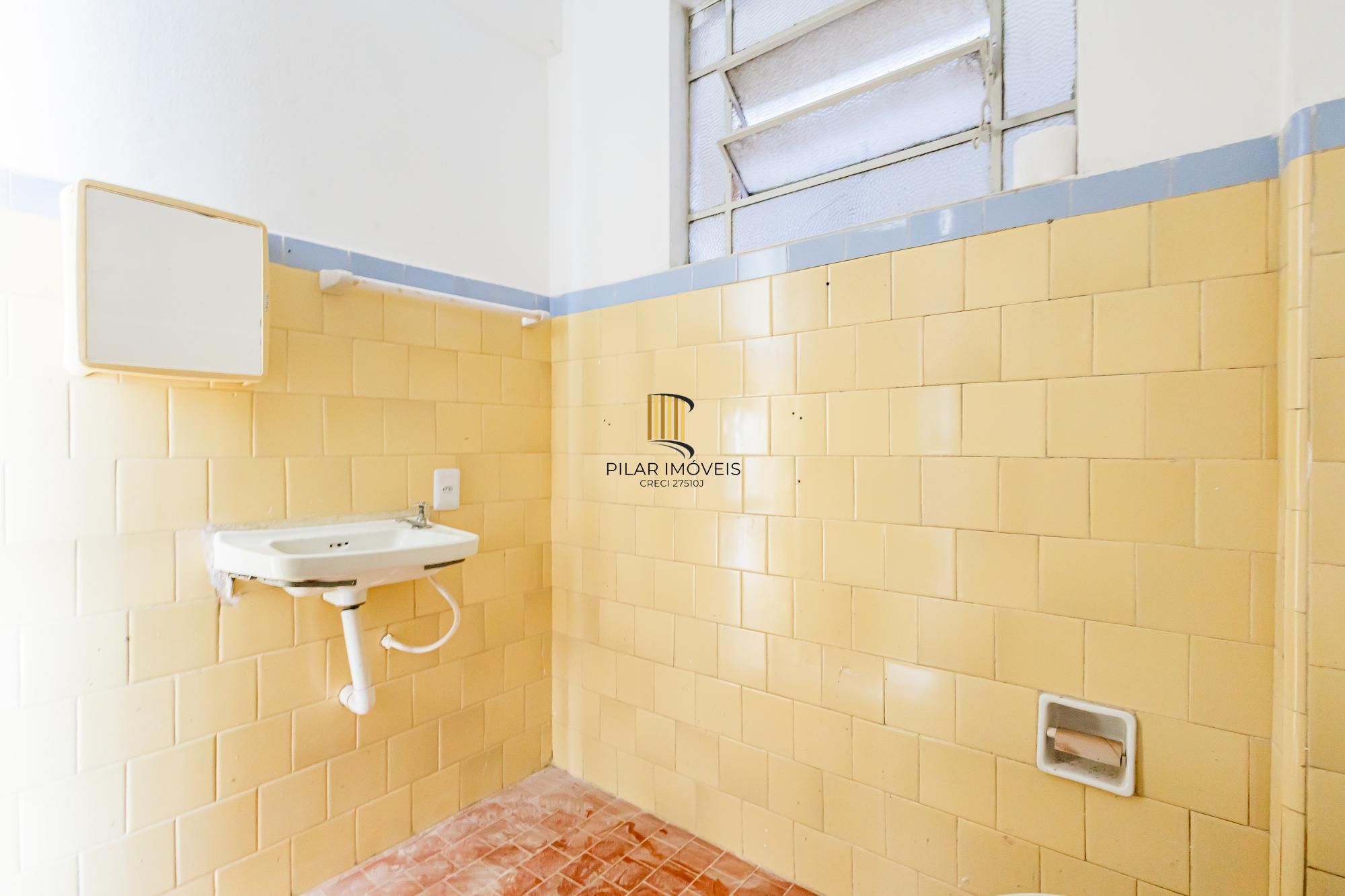 Apartamento 1 dorm à venda Rua São Carlos, Floresta - Porto Alegre