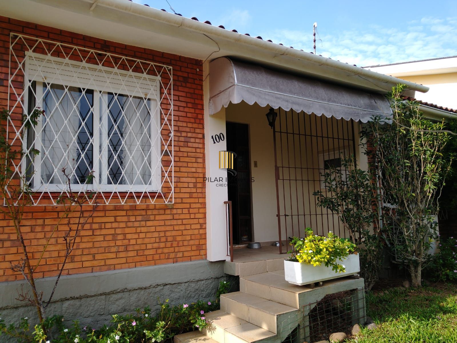 Casa 4 dormitórios no bairro Santa Tereza