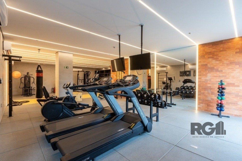Apartamento 1 dor, 1 vaga coberta, localizado junto ao Bourbon Shopping Teresópolis.