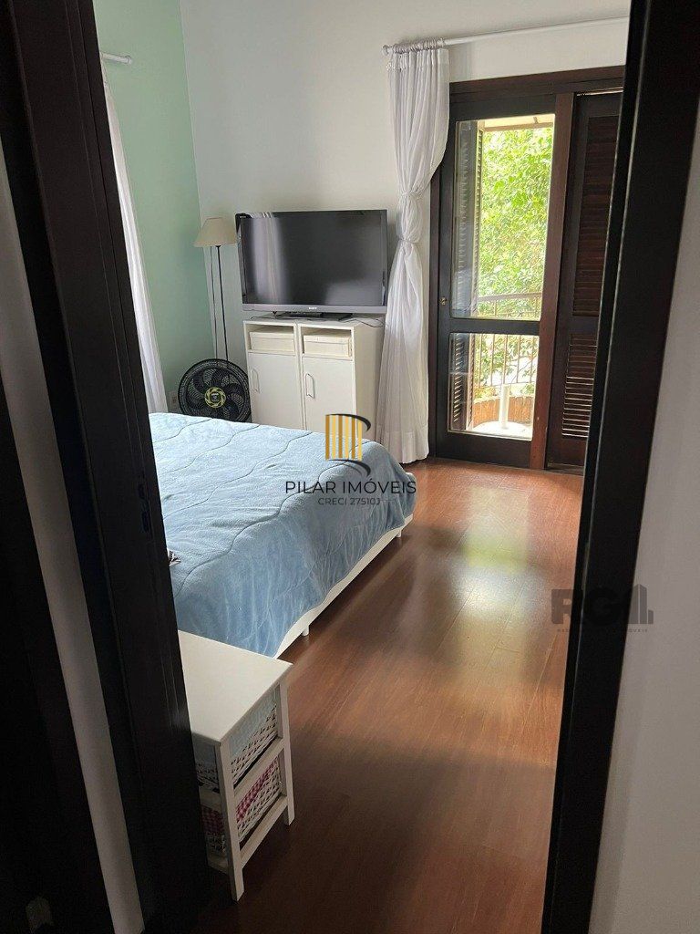 Casa de Condomínio 2 dormitórios no bairro Teresópolis