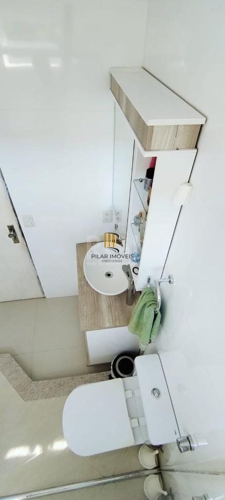 Apartamento 67m² - 2 dormitórios e 1 vaga de garagem no bairro Teresópolis