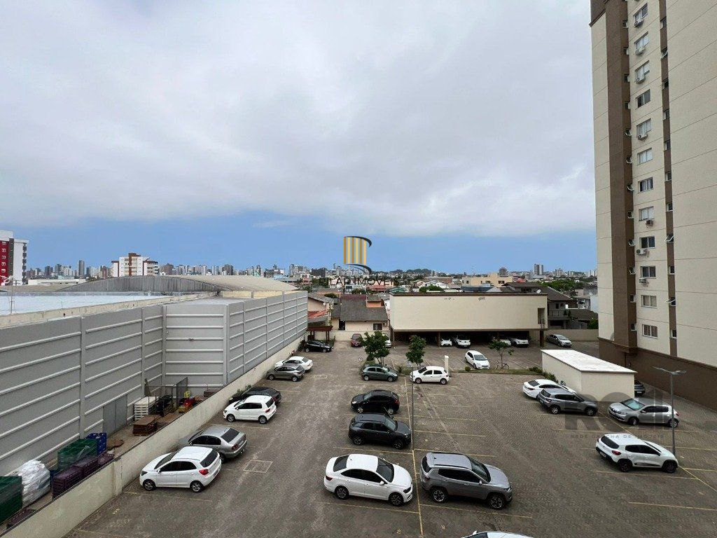 Apartamento 3 dormitórios no bairro Igra Sul