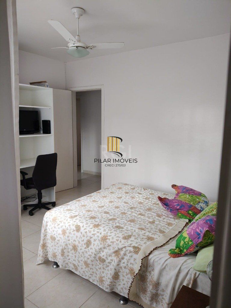 Casa para Venda - 160.78m², 4 dormitórios, sendo 2 suites, 5 vagas - Centro