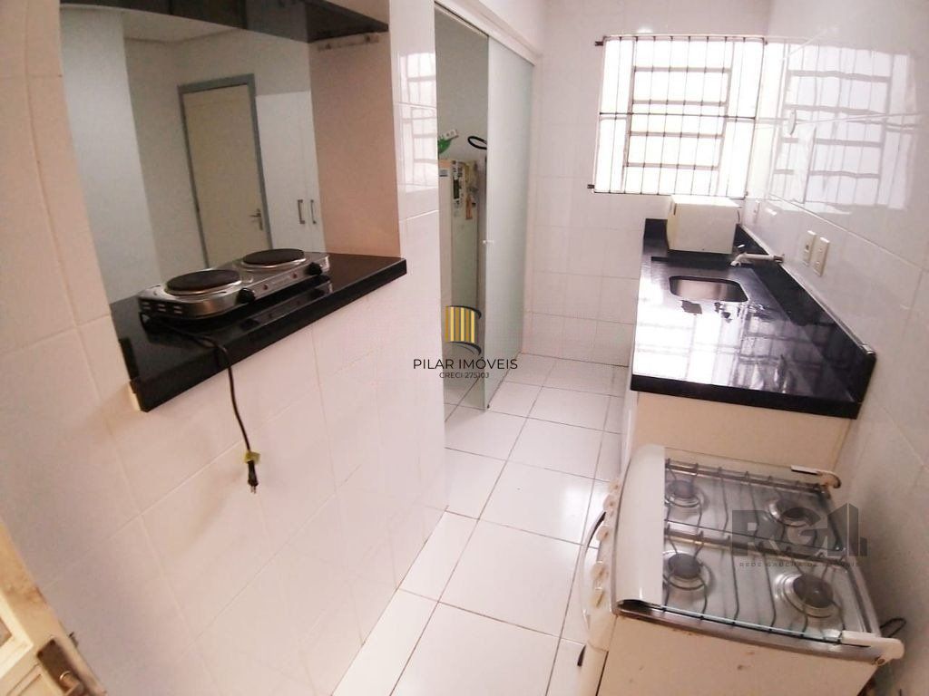 Casa comercial com 12 dormitórios no bairro Teresópolis