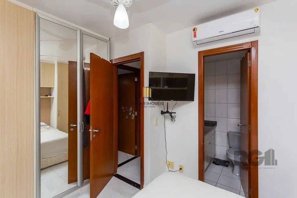 Apartamento com 3 dormitórios no bairro Jardim Carvalho
