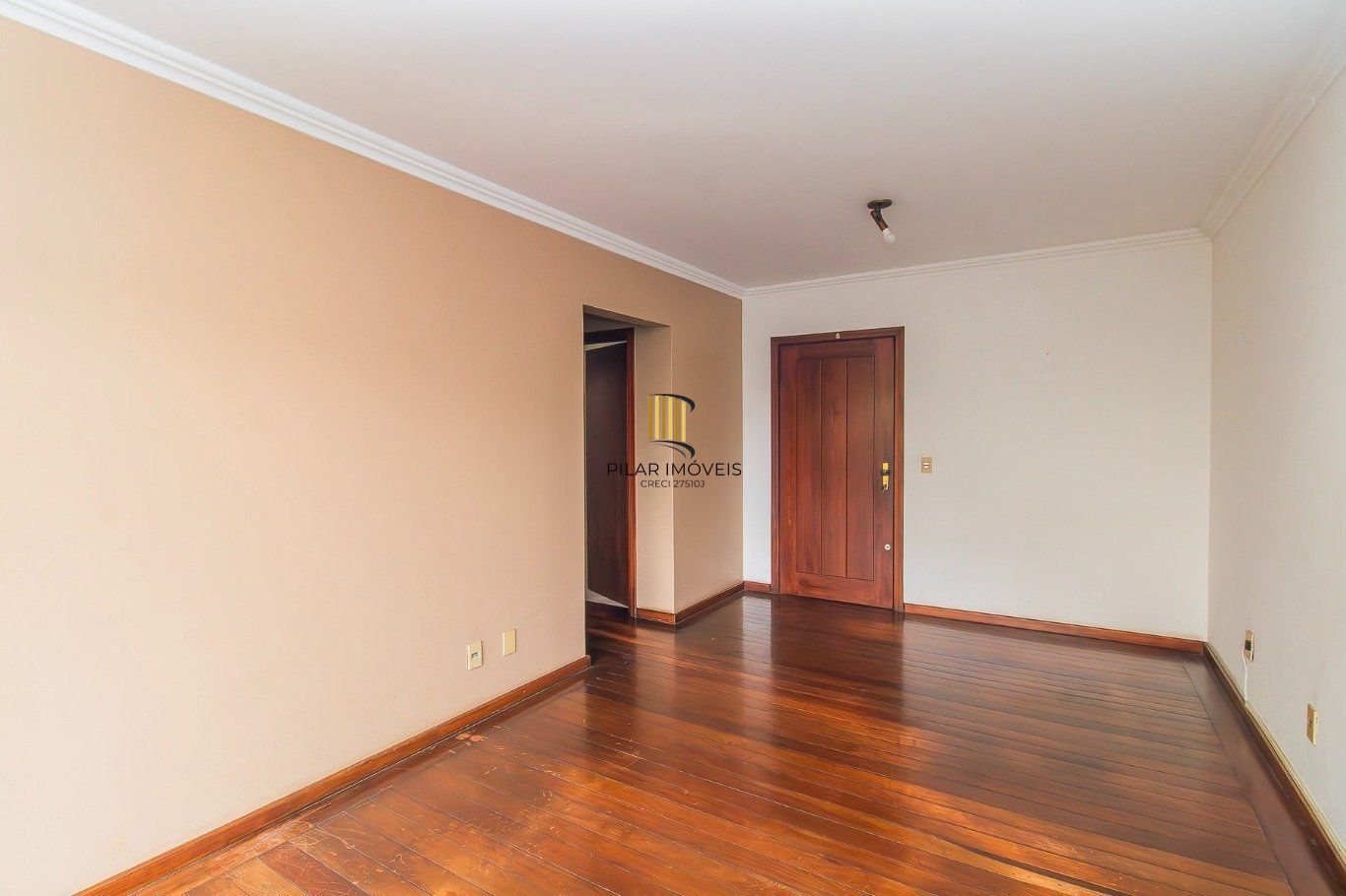 Apartamento de 2 dormitórios e 94m² à venda em Petrópolis, Porto Alegre.