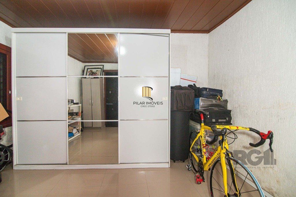 Casa 3 Dormitório(s) Bairro Sarandi