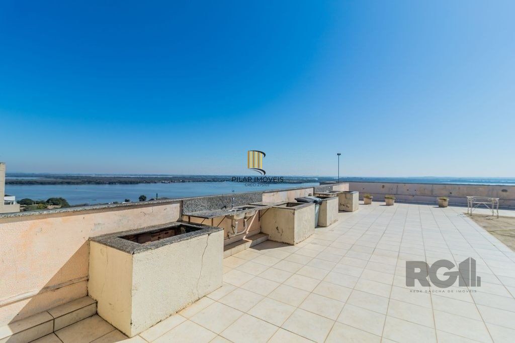 Excelente apartamento de 30m² com 1 dormitório no Centro Histórico.