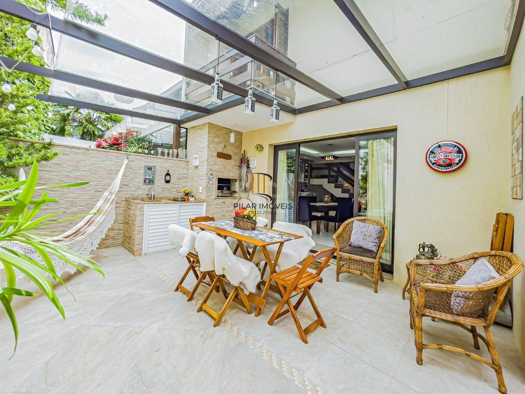 Casa Condominio para Venda - 241.06m², 4 dormitórios, sendo 2 suites, 2 vagas - Agronomia