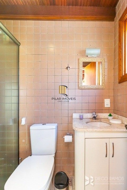 Cobertura com 2 quartos e 128m² à venda em Mont Serrat, Porto Alegre.