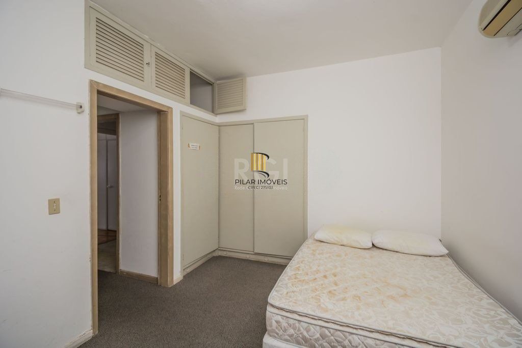 Apartamento de 3 quartos com vista para o rio á venda