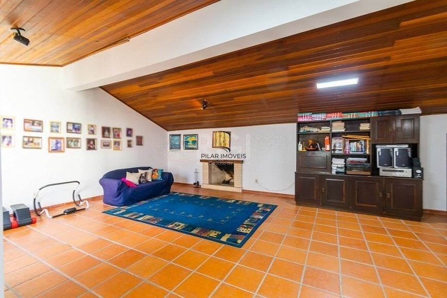 Casa Em Condomínio 224m², Bairro Tristeza