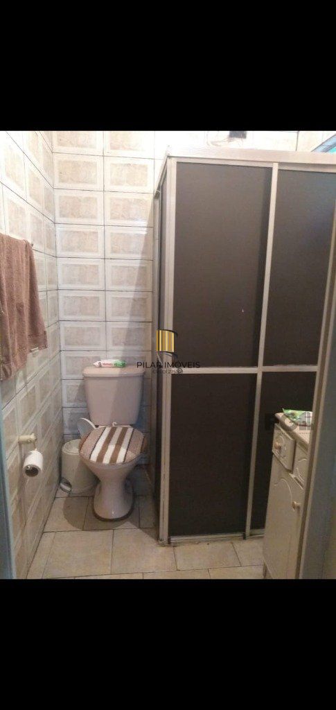 Casa para Venda - 95m², 3 dormitórios, 3 vagas - Restinga